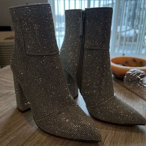 Steve Madden Rhinestone booties